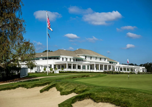 What Are the Tee Time Restrictions for Members at a Country Club in Northwest Louisiana?